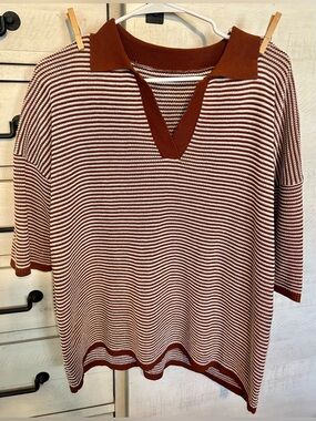 Caramel Striped V-Neck Polo Sweater and shorts in caramel/brown & Cream
